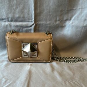 Steve Madden Brune small Crossbody Bag with Chain Strap
